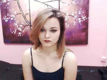 Live sex webcam photo for Melanieray #4447624