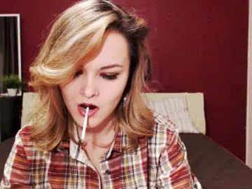 Live sex webcam photo for Melanieray #4625715