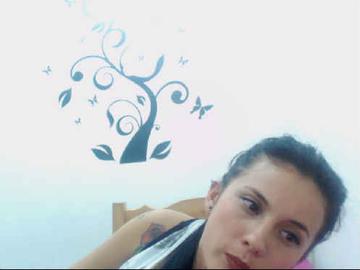 Live sex webcam photo for kendallsweet #6928478