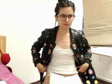 Live sex webcam photo for kendallsweet #7167758