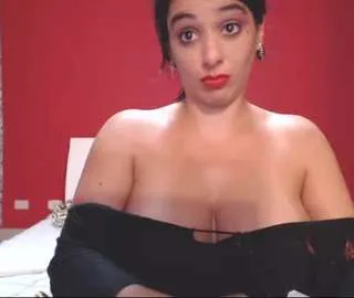 Live sex webcam photo for HUGETITS90XX #9848303