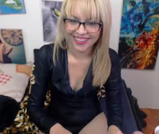 Live sex webcam photo for NicoleVega #10925476