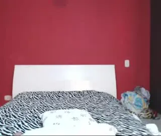 Live sex webcam photo for HUGETITS90XX #19521875