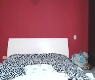 Live sex webcam photo for HUGETITS90XX #19518215