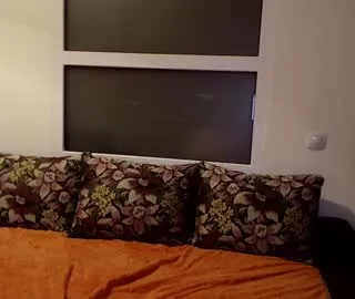 Live sex webcam photo for AuroraSweet #26793376