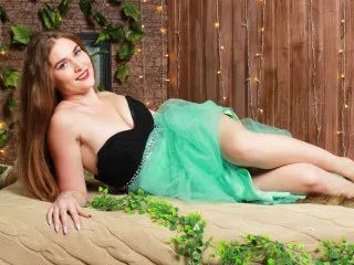 Live sex webcam photo for MelisaSweet #104035438