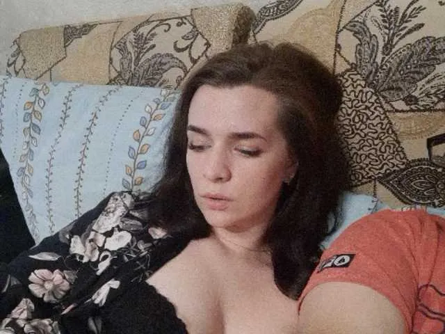 Live sex webcam photo for HellMor #243564010