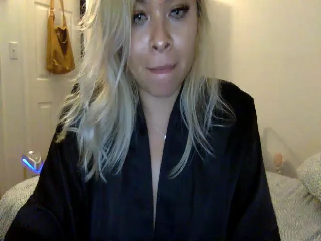 Live sex webcam photo for DreamSeanna #252961054
