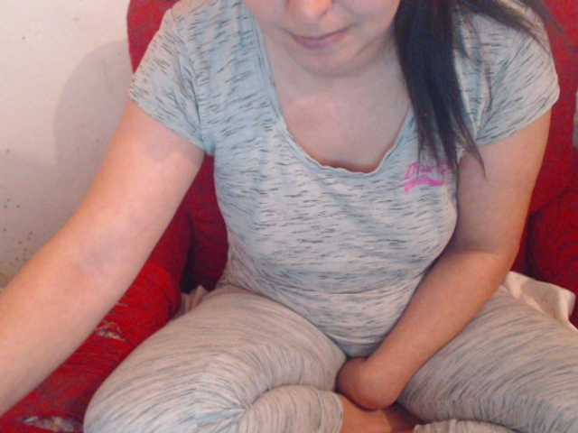 Live sex webcam photo for carlastar00 #241399573