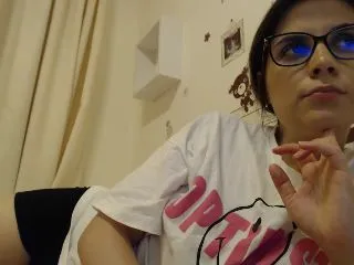 Live sex webcam photo for Lucyndee #252016633