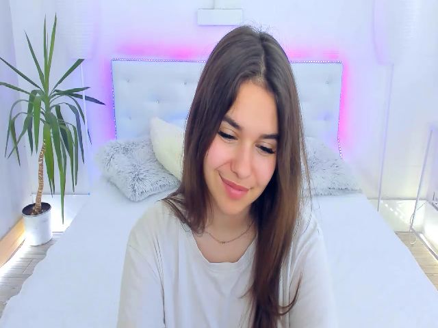 Live sex webcam photo for Minne_mouse_ #258549319