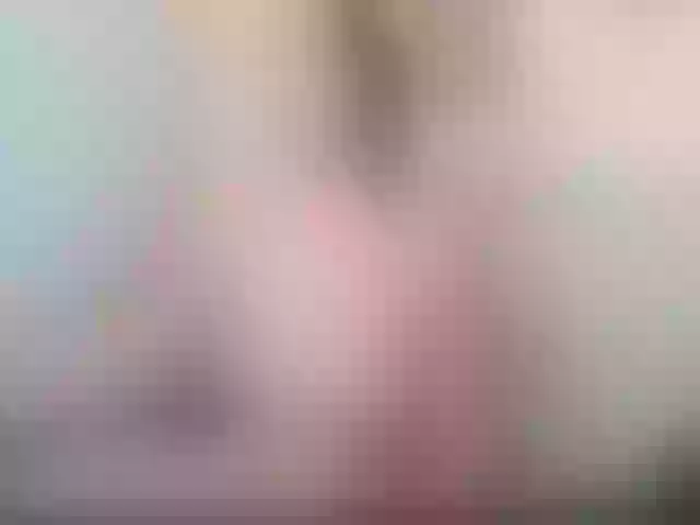 Live sex webcam photo for LeaBaker #253829177