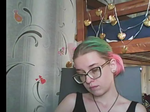 Live sex webcam photo for malvinella #241121778