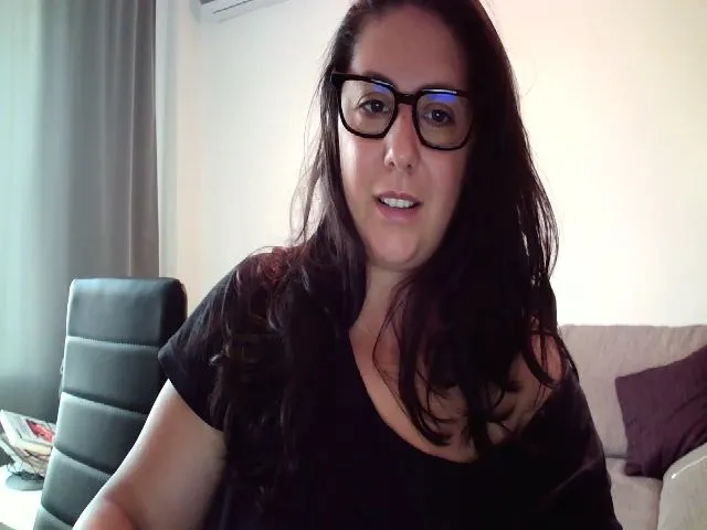 Live sex webcam photo for SILKYWOMAN #253855031