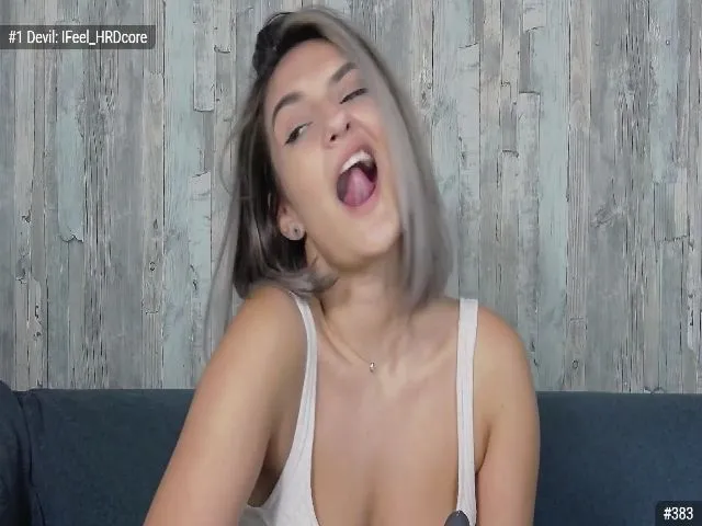 Live sex webcam photo for SecretAmber #256270264