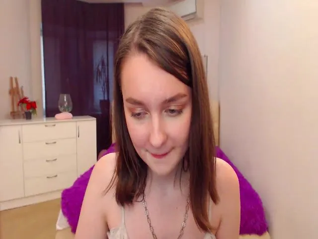 Live sex webcam photo for GraceOfEyes #259373085