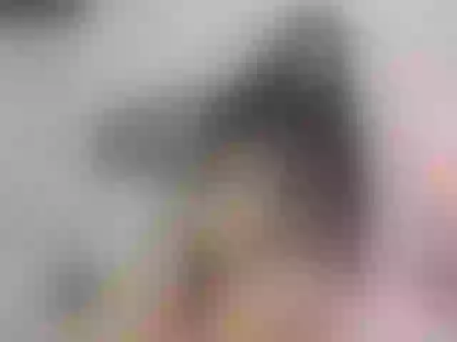 Live sex webcam photo for YoursLauren #259877396