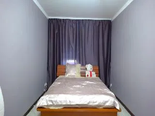 Live sex webcam photo for SolveMysecret #251750257