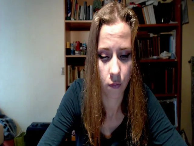 Live sex webcam photo for WinterGoddess #264937975