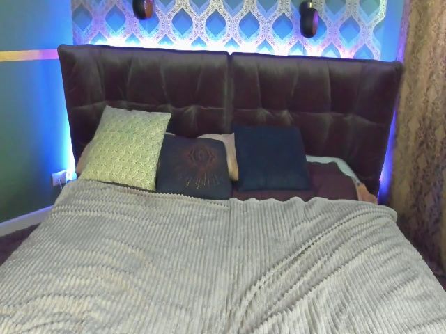 Live sex webcam photo for AnettiRosse #253655204