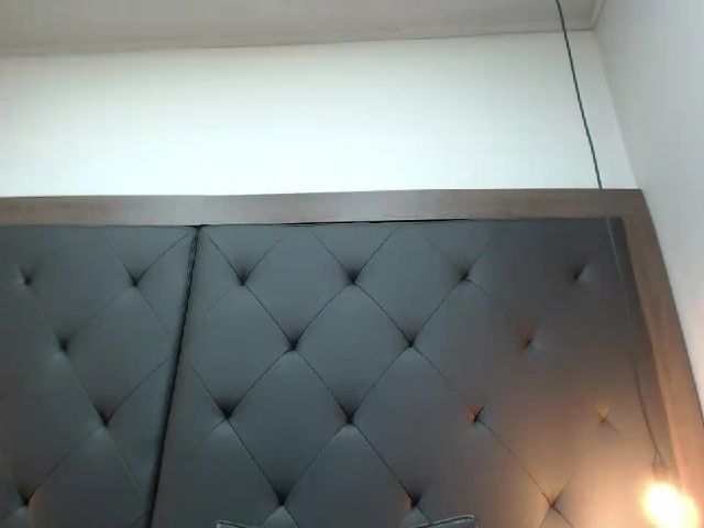 Live sex webcam photo for AnaSaenz #254285497