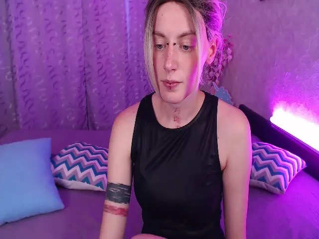 Live sex webcam photo for ShiroganeFun #264347013