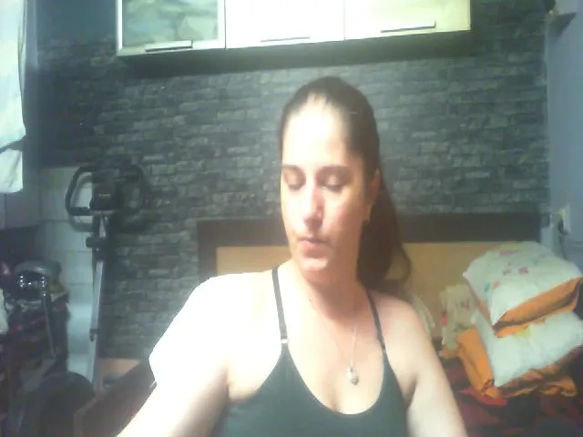 Live sex webcam photo for MGabrielle #253339185
