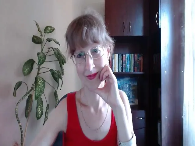 Live sex webcam photo for Superledystar #252832384