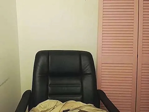 Live sex webcam photo for Cudiles_ #245065567