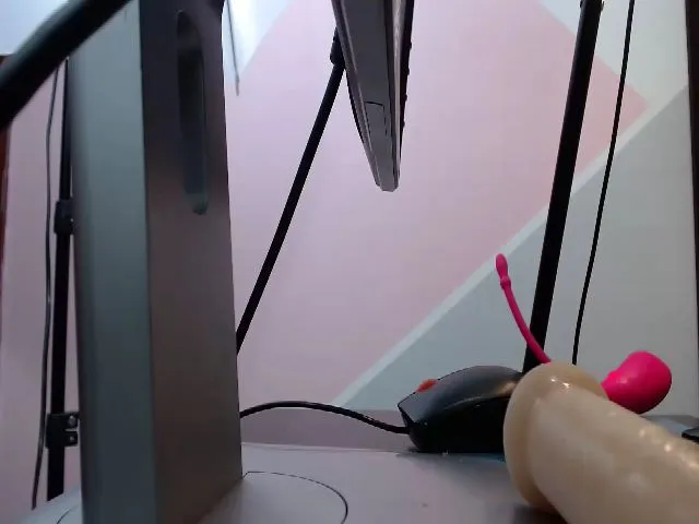 Live sex webcam photo for Sweetcandy___ #262009005