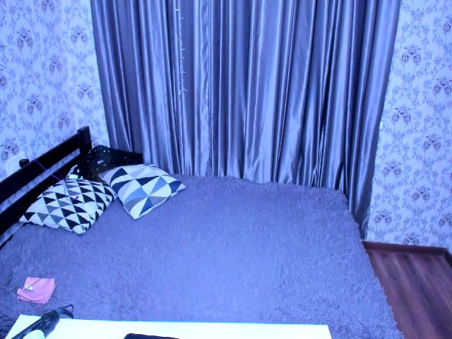 Live sex webcam photo for Aliceedison #262784114