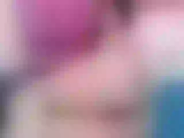 Live sex webcam photo for Kloeluv20 #257035348