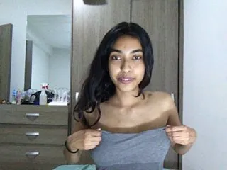 Live sex webcam photo for Cecethang #240766065
