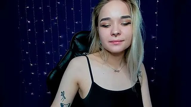 Live sex webcam photo for amandablaser #242203754