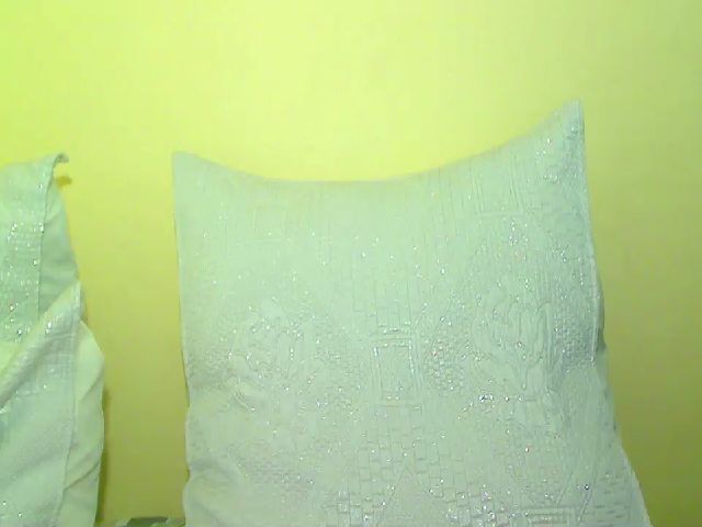 Live sex webcam photo for Hotmelons44 #253443434