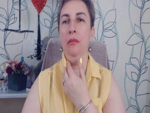 Live sex webcam photo for DepravedMadam #257988034