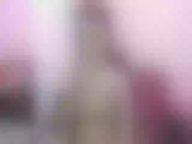 Live sex webcam photo for Katrinasaenz #262310768