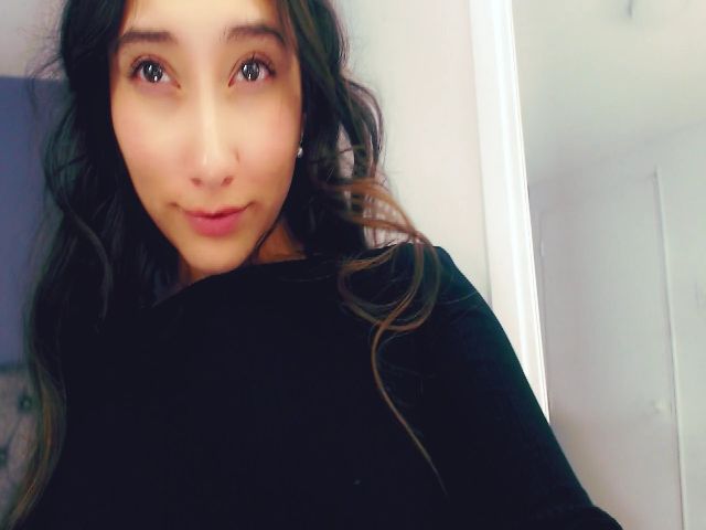 Live sex webcam photo for anniesclub #255810785