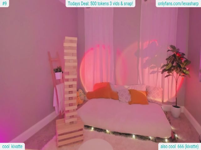 Live sex webcam photo for AlexaSharp #264639626
