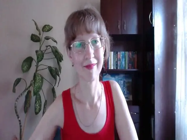Live sex webcam photo for Superledystar #252846894