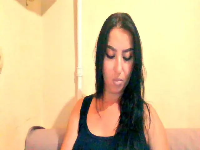 Live sex webcam photo for TiptoPanther #255479733