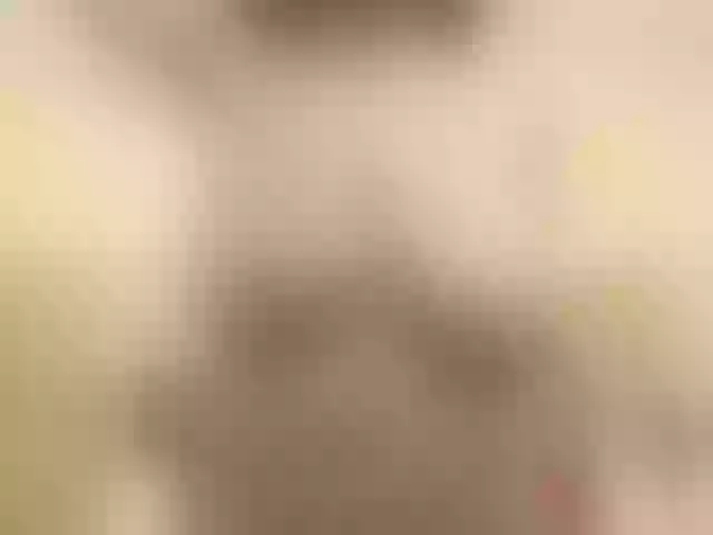Live sex webcam photo for SweettEbony #241984885