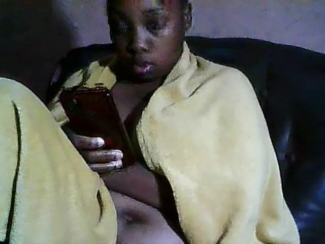 Live sex webcam photo for ebonyslut95 #252327164