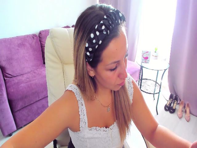 Live sex webcam photo for AvisFlowers #261981193