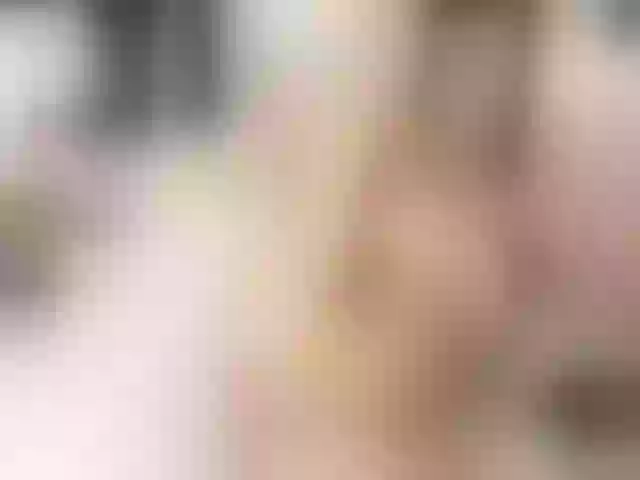 Live sex webcam photo for Elliza717 #262853923