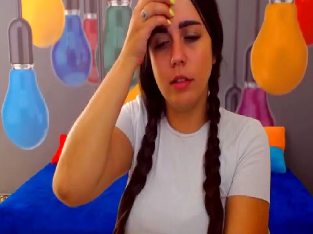 Live sex webcam photo for JordanFrank #264141028