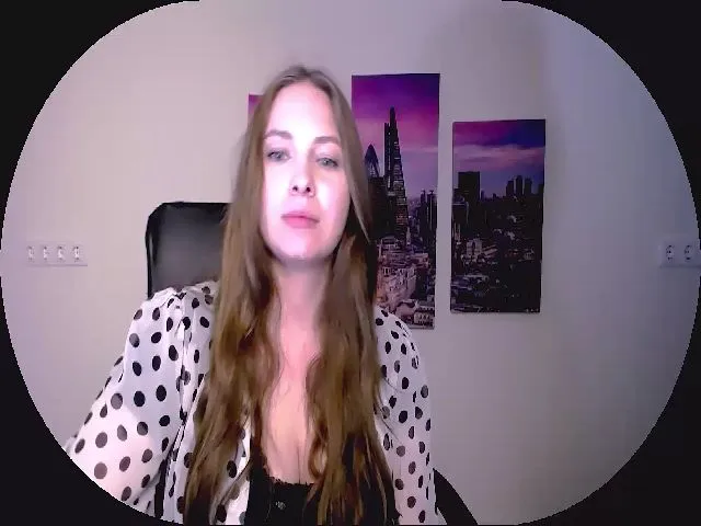 Live sex webcam photo for MollyMey #263297354