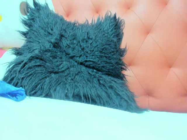 Live sex webcam photo for Magic_kendra #265246645