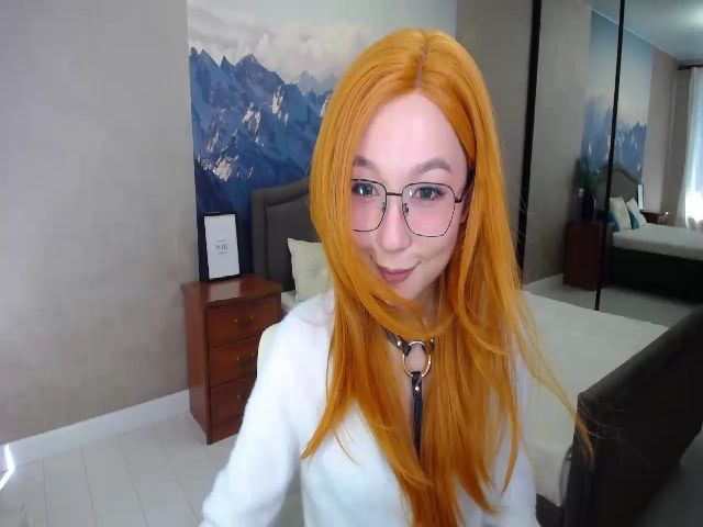 Live sex webcam photo for ComeToRelax #253387377