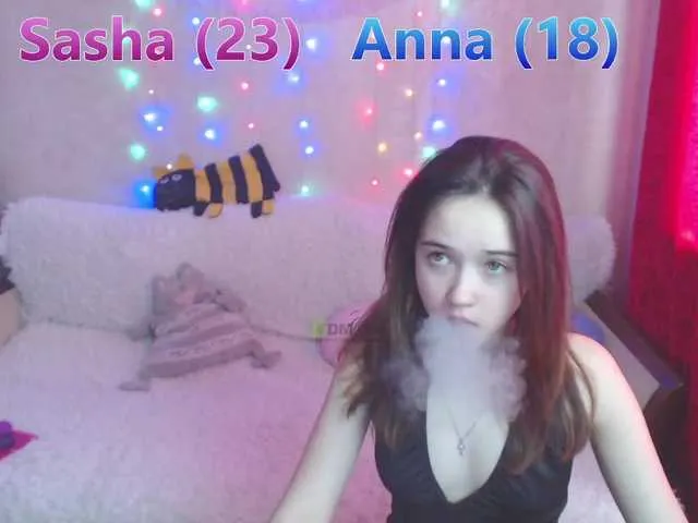 Live sex webcam photo for UnicornsLove #241323934